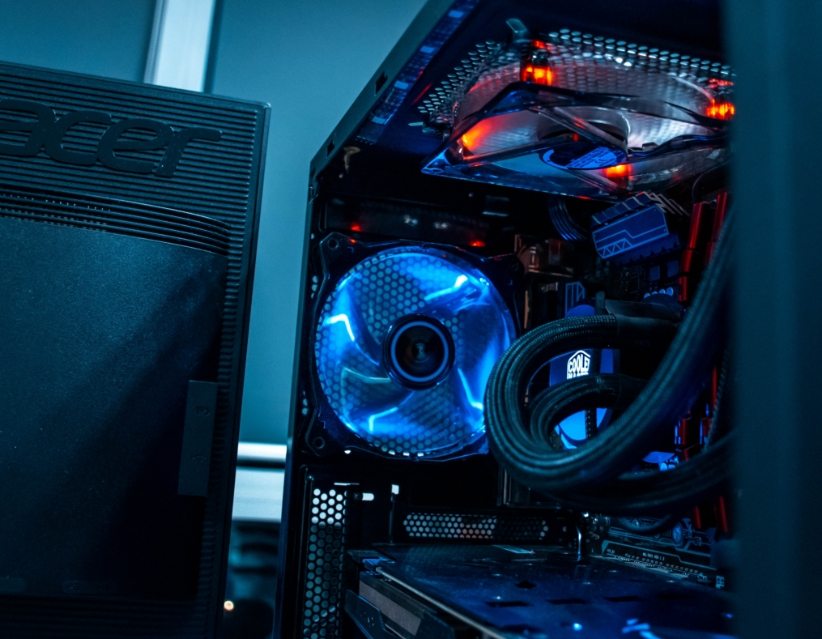 constant-loubier-7lzIyp2Ork4-unsplash-min